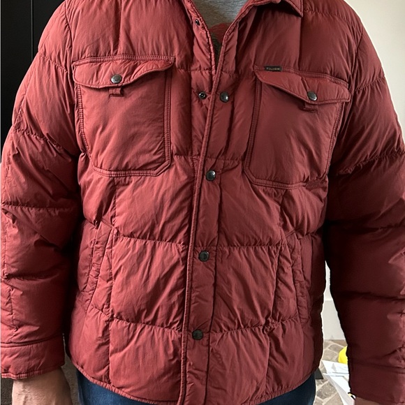 Filson lightweight Down Jac Shirt in Madder Red - Picture 10 of 10